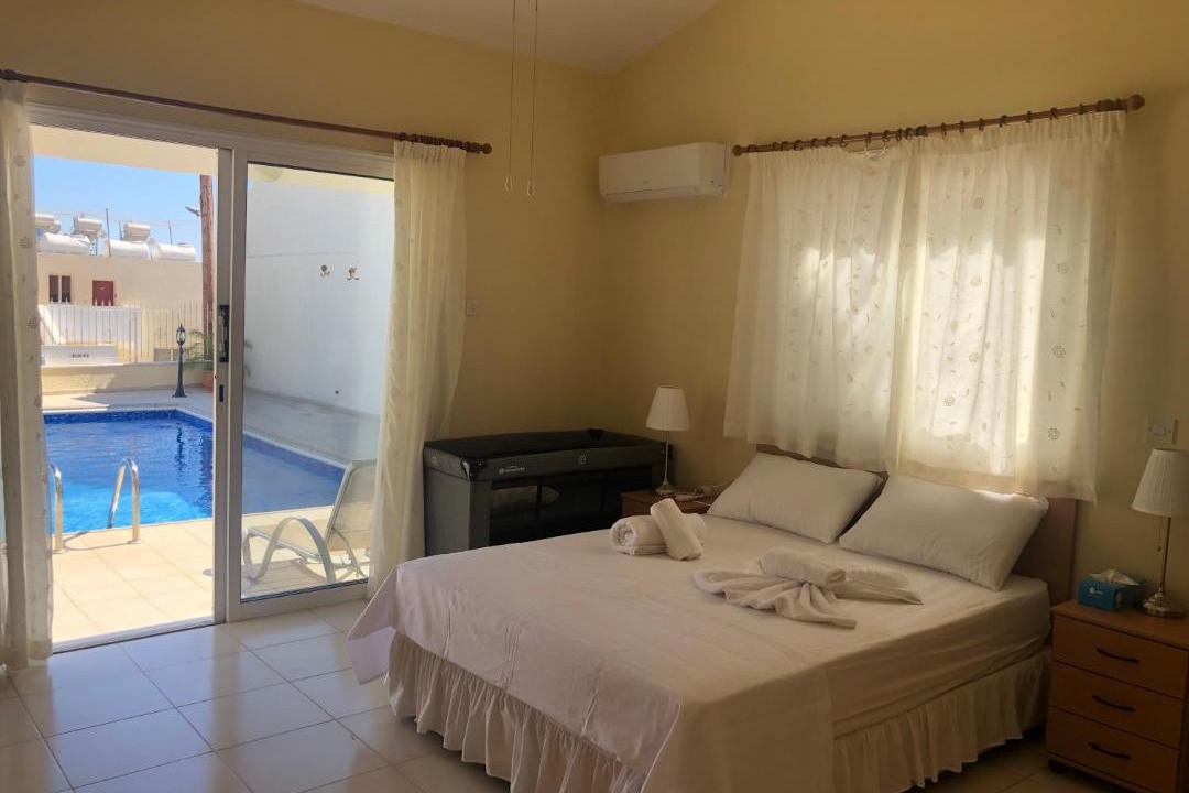 Peyia Town Villa | Peyia Palm Villa