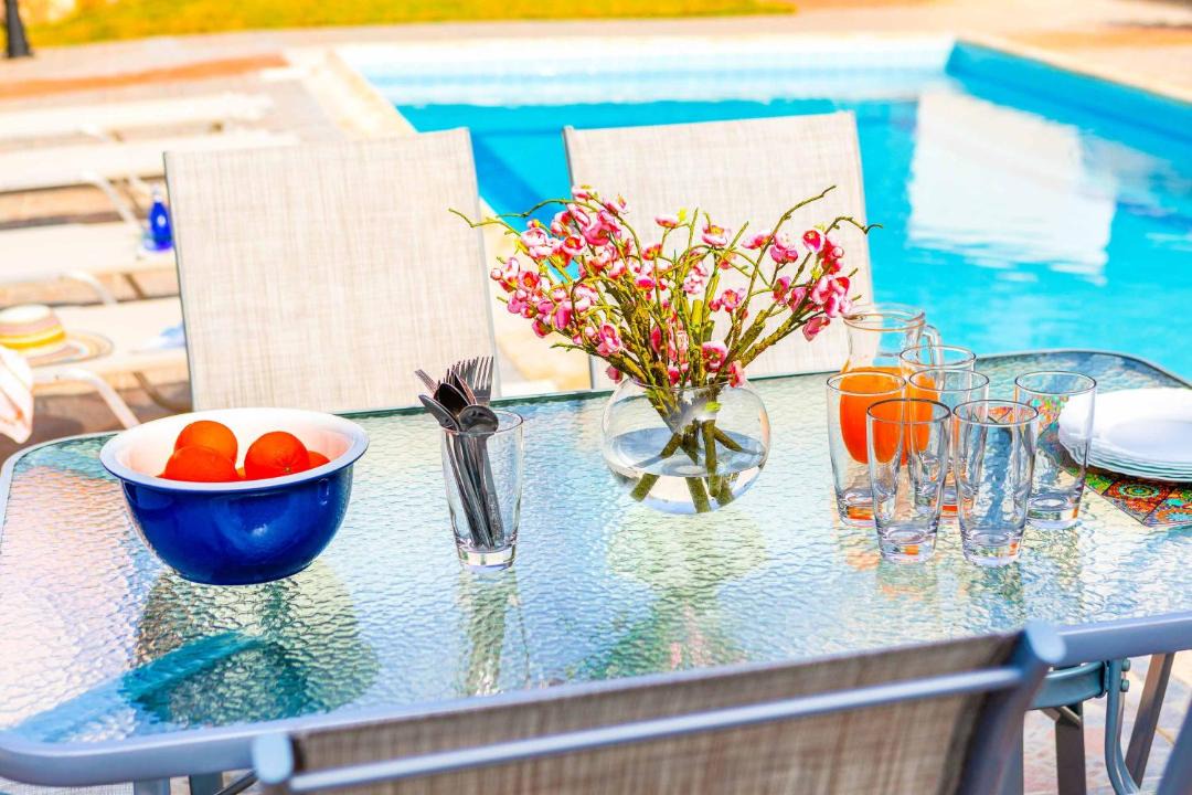 Latsi Villa | Villa Wisteria