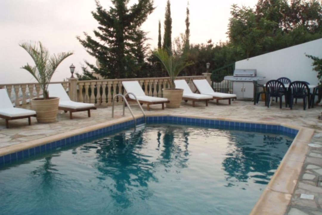 Peyia Town Villa | Villa Aphrodite