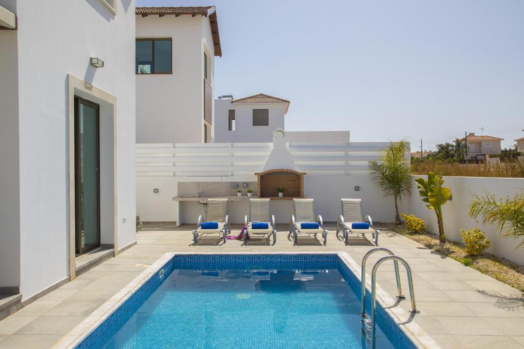 Paralimni Villa | Villa Levanda 31