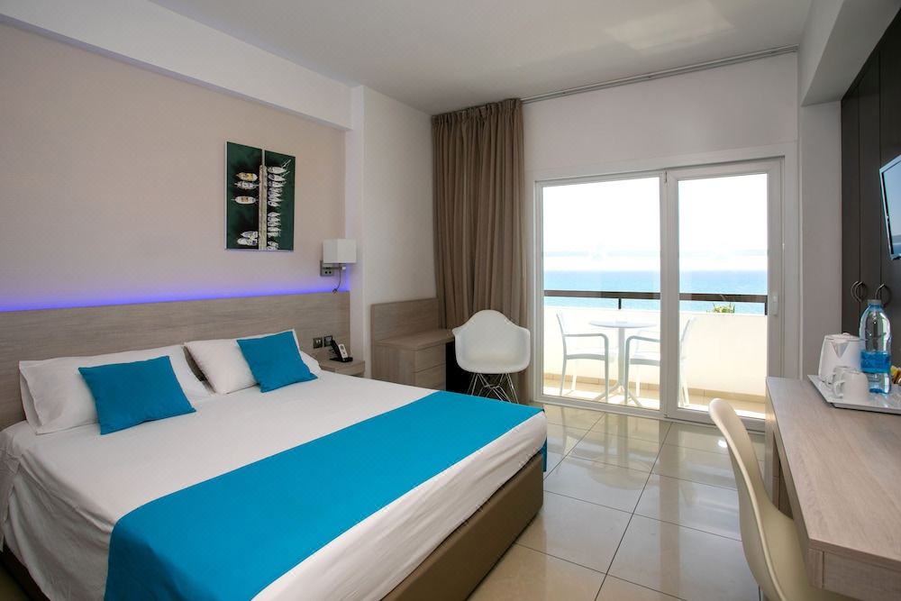 Photo of Bedroom in Larnaca City Centre