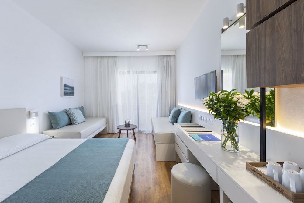 Photo of Livingroom in Geroskipou