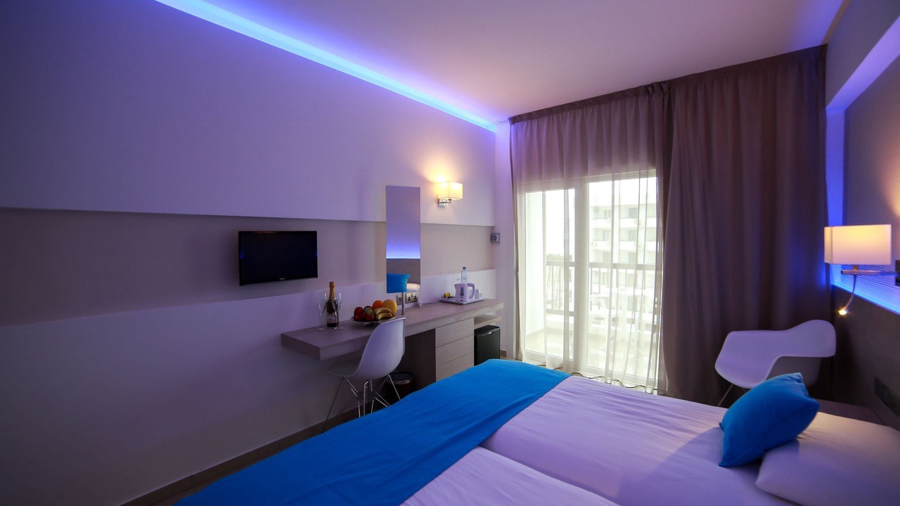 Photo of Bedroom in Larnaca City Centre