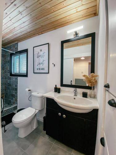 Photo of Bathroom in Kyperounta