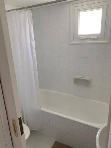 Photo of Bathroom in Meneou