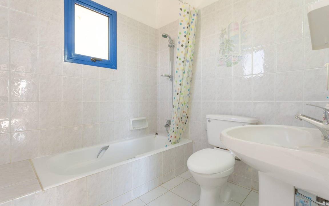 Photo of Bathroom in Polis