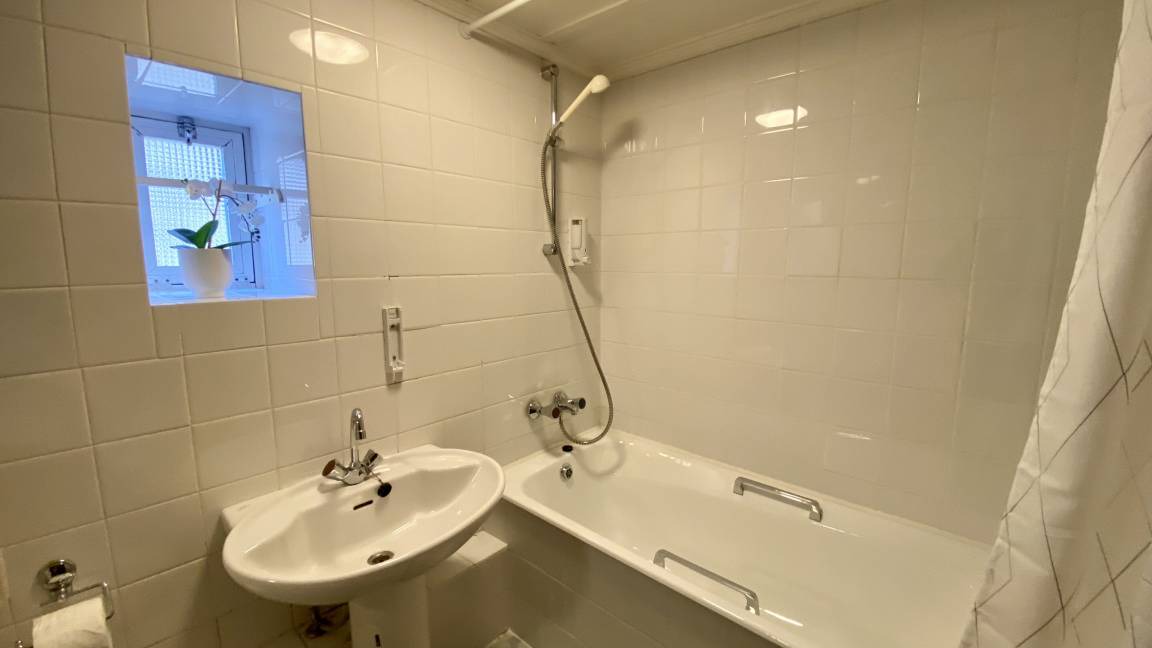 Photo of Bathroom in Dhoros