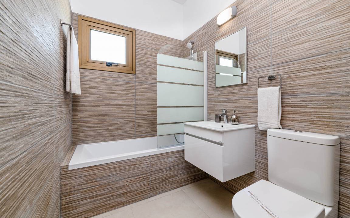 Photo of Bathroom in Ayia Thekla