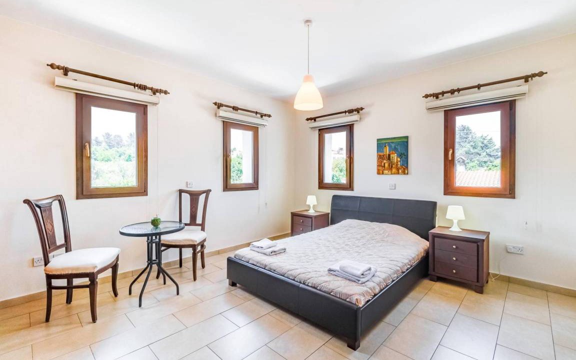 Photo of Bedroom in Droushia