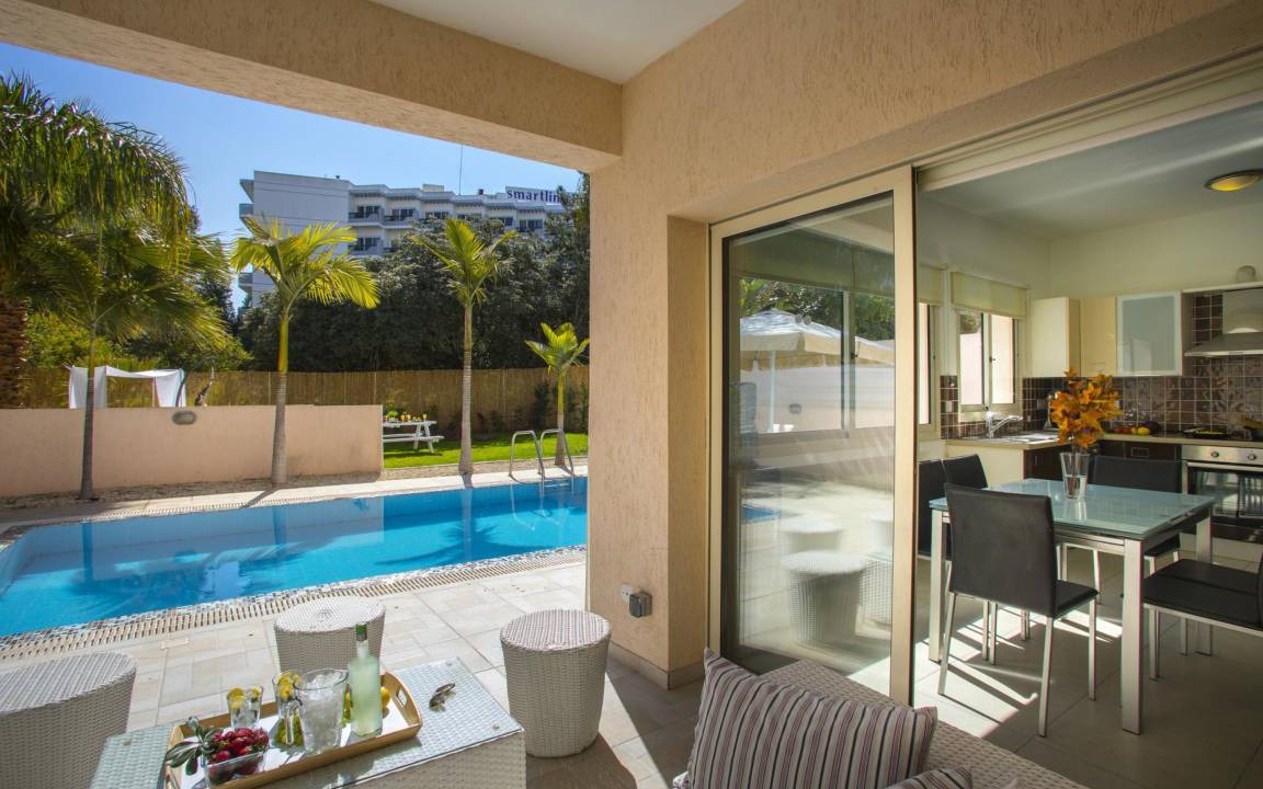 Photo of Patio Balcony in Pernera