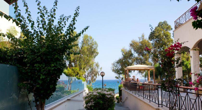 Photo of Others in Potamos tis Germasogeias