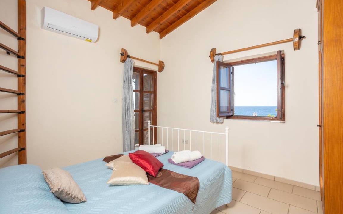 Photo of Bedroom in Pomos