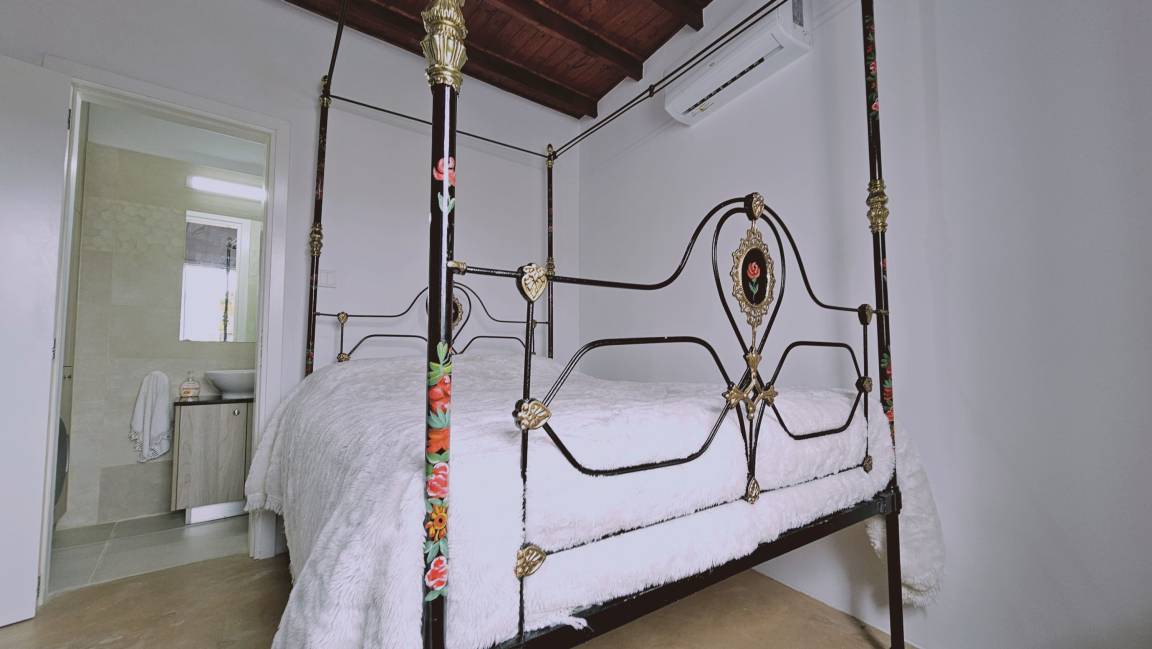 Photo of Bedroom in Droushia
