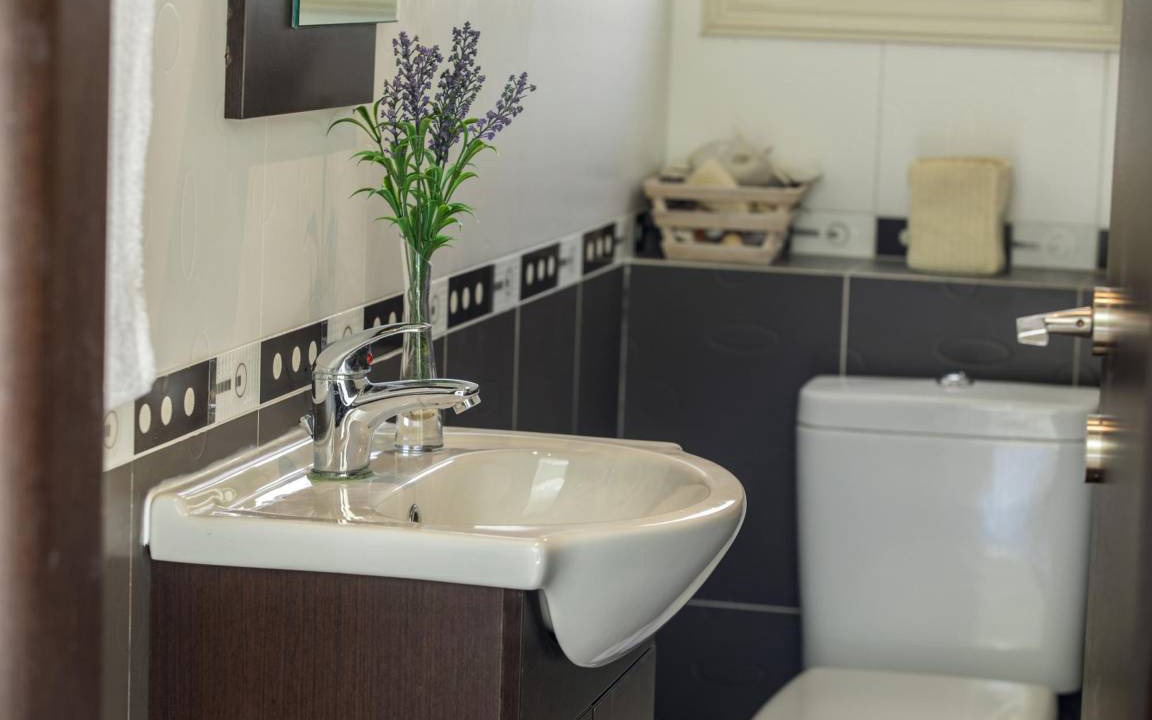 Photo of Bathroom in Pernera