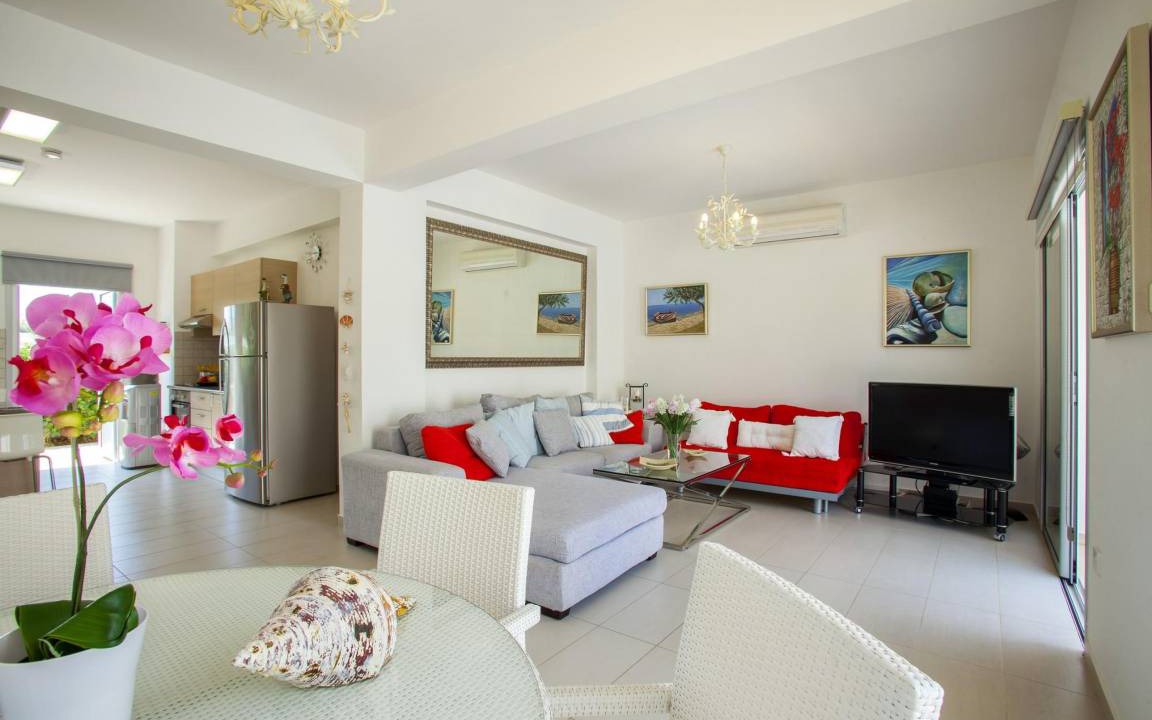 Photo of Livingroom in Pernera