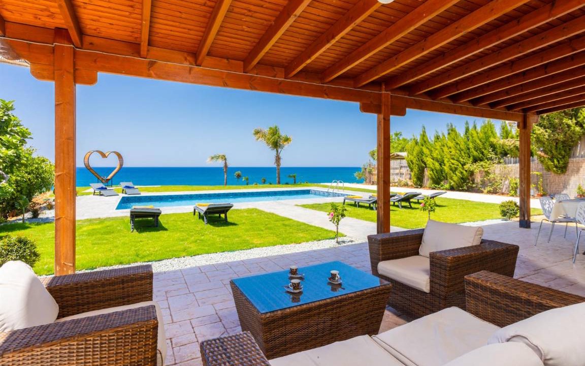 Photo of Patio Balcony in Pomos