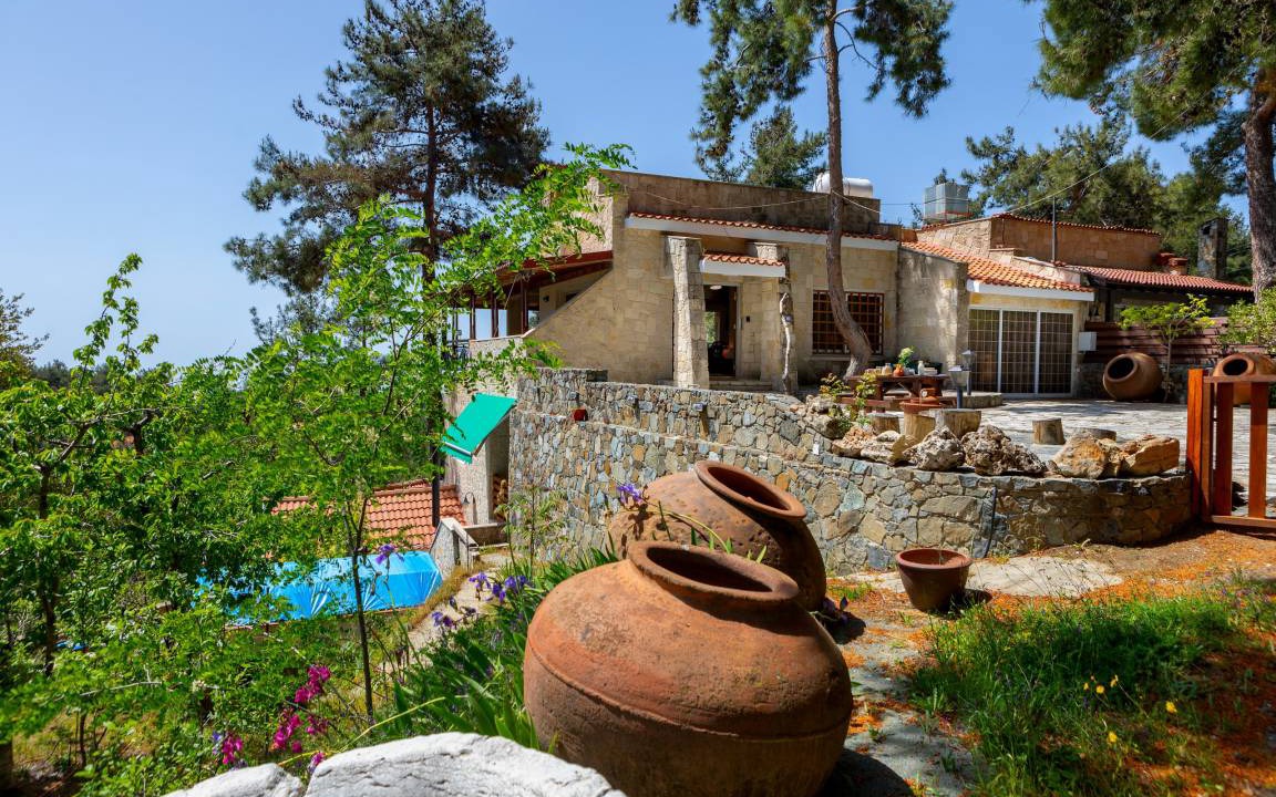 Photo of Others in Platres