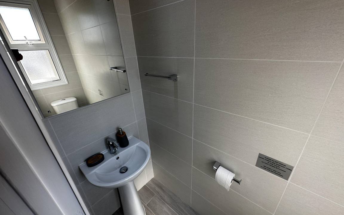 Photo of Bathroom in Polis