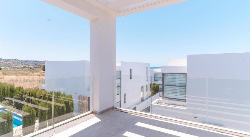 Photo of Patio Balcony in Agios Georgios Pegeias