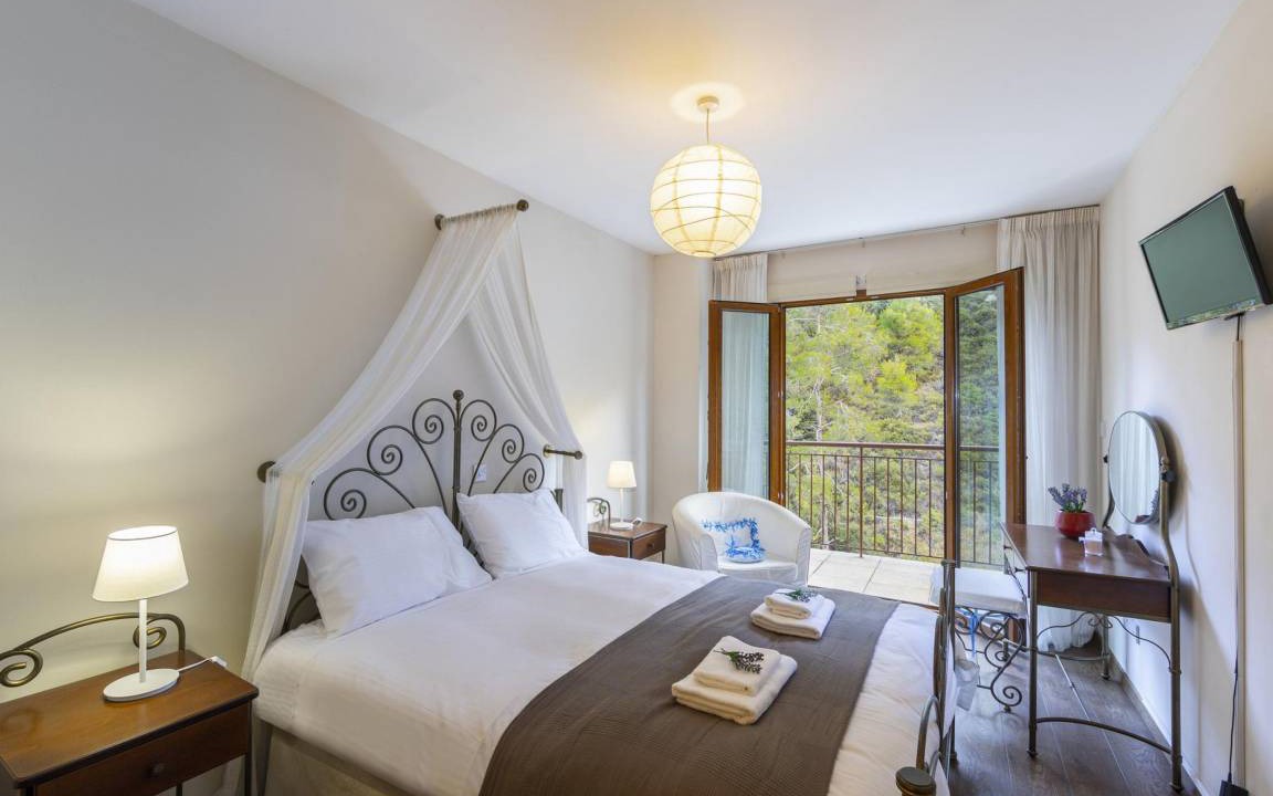 Photo of Bedroom in Kato Amiantos
