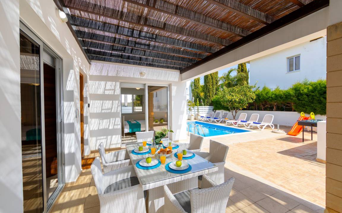 Photo of Patio Balcony in Cape Greko