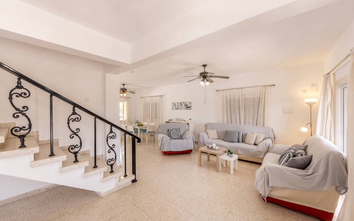 Photo of Livingroom in Ayia Thekla