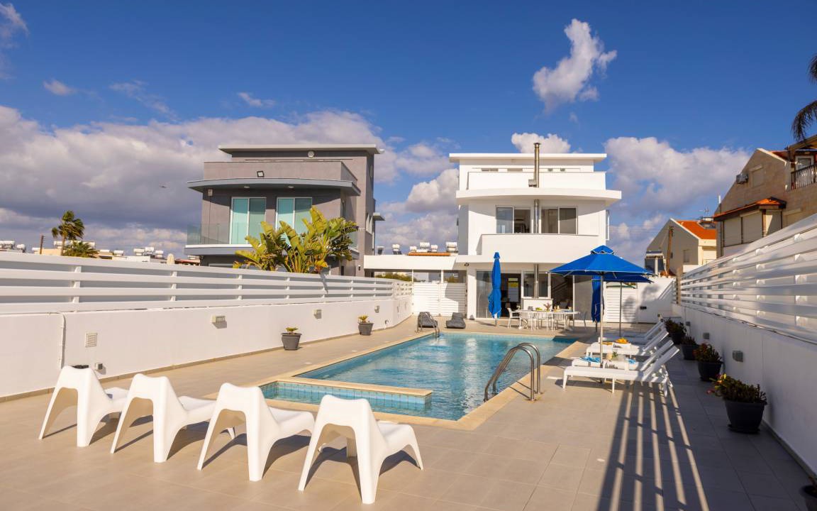 Photo of Patio Balcony in Pervolia