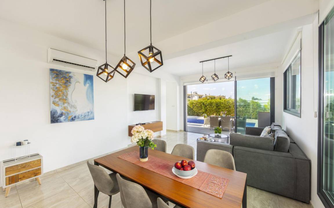 Photo of Livingroom in Pernera