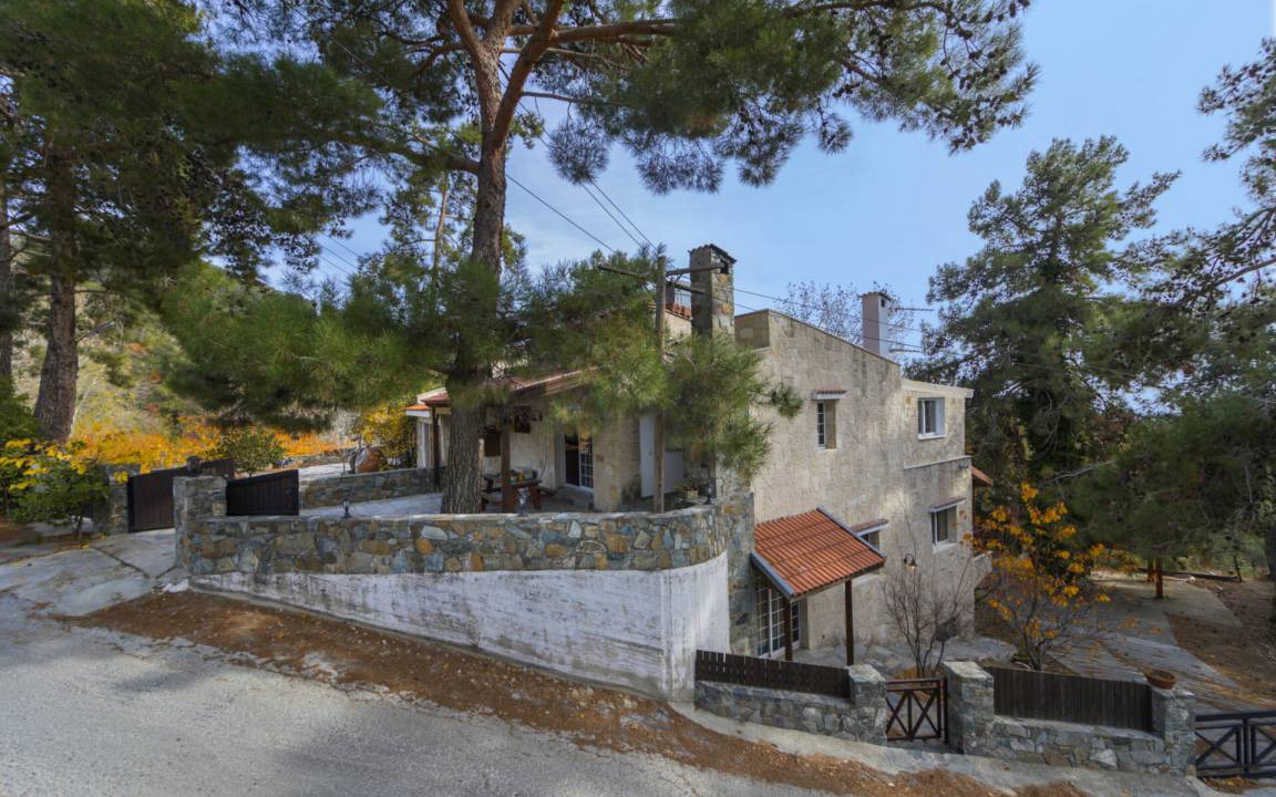 Photo of Others in Platres