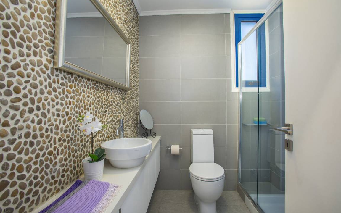 Photo of Bathroom in Cape Greko