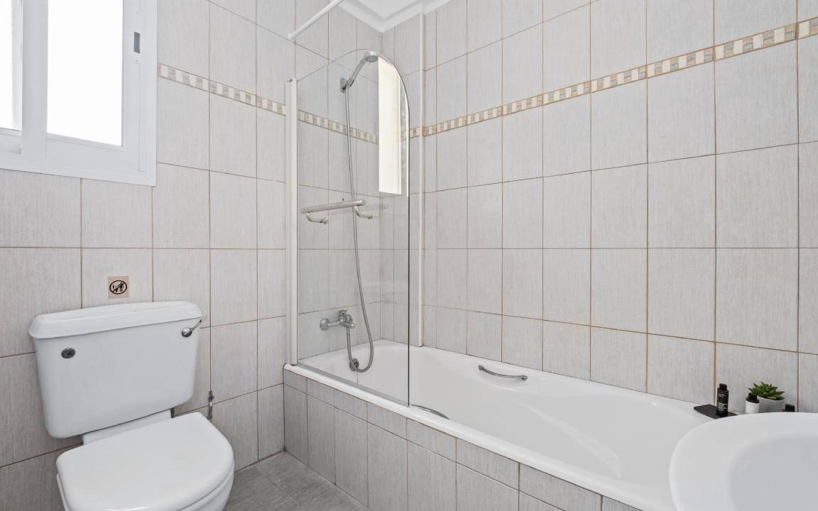 Photo of Bathroom in Prodromi