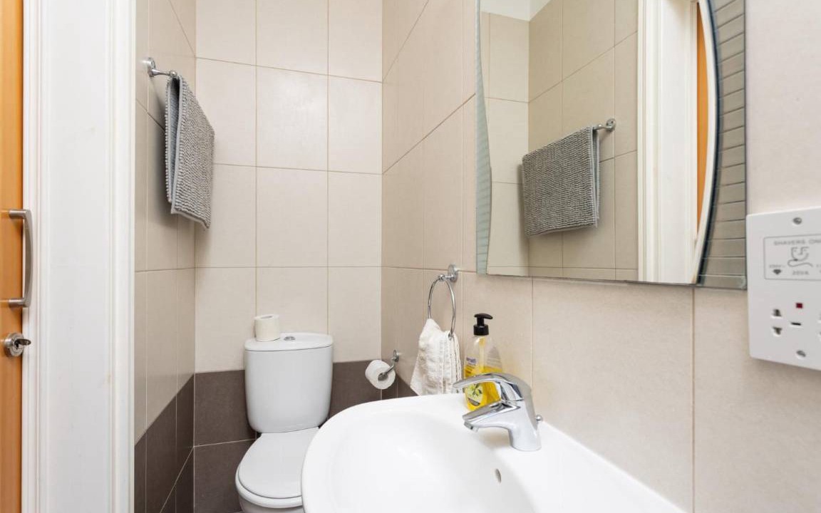Photo of Bathroom in Droushia