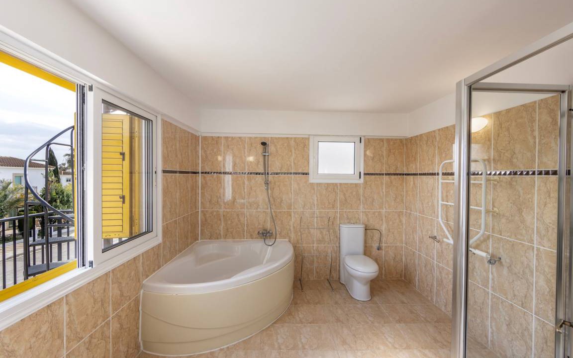 Photo of Bathroom in Ayia Thekla