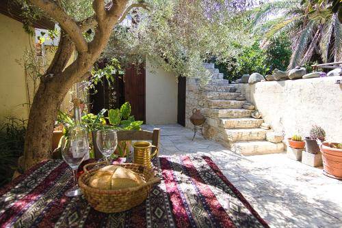 Photo of Patio Balcony in Agia Varvara