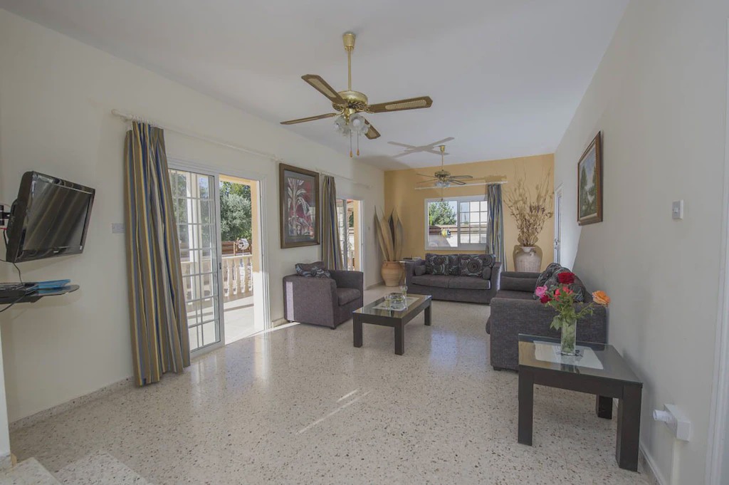 Photo of Livingroom in Prodromi