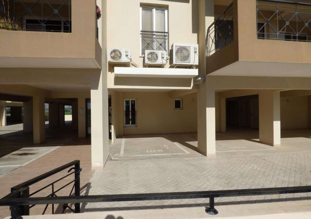 Photo of Buildings in Kiti