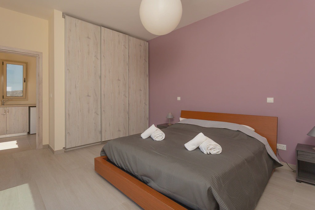 Photo of Bedroom in Pano Arodhes