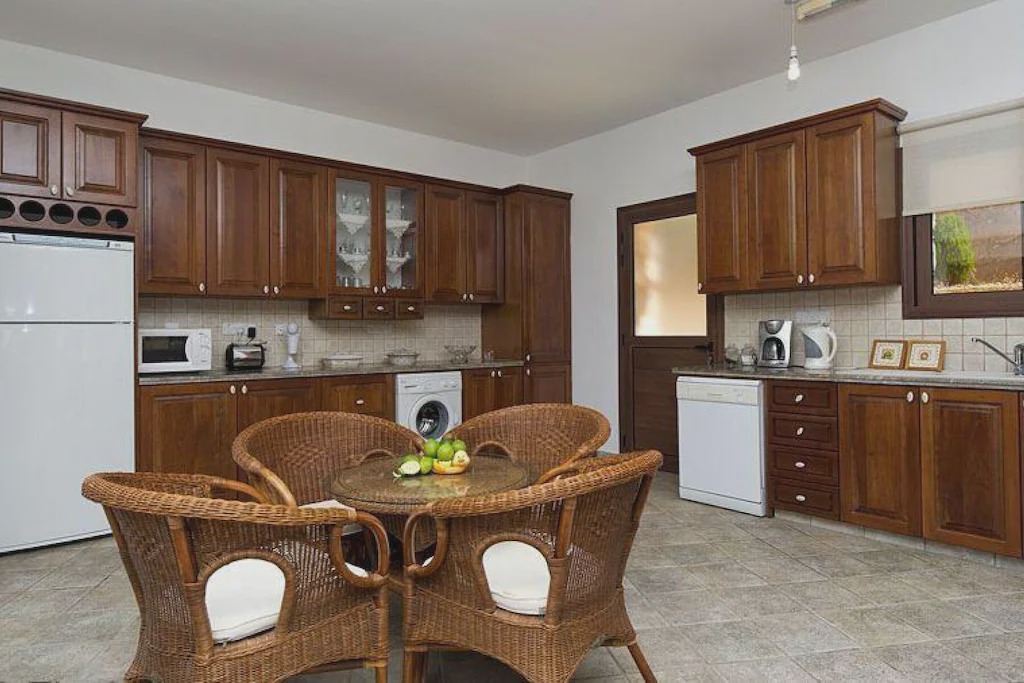Photo of Kitchen in Peristerona