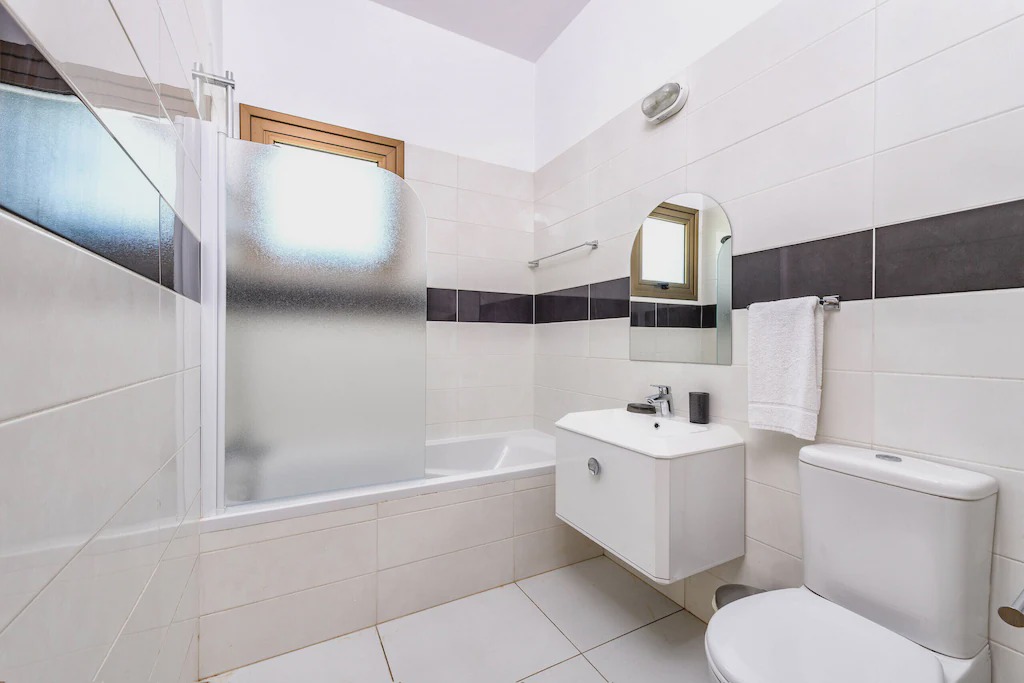 Photo of Bathroom in Ayia Thekla
