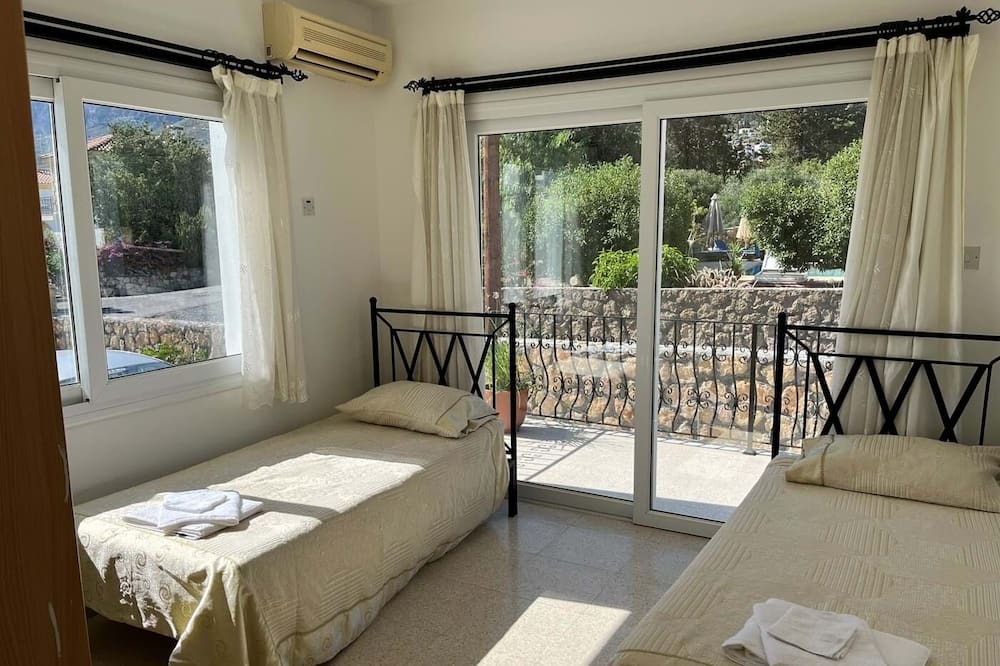 Photo of Bedroom in Karsiyaka