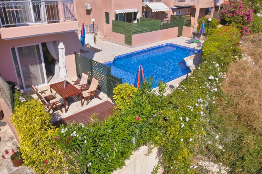 Photo of Outdoor in Peyia Town