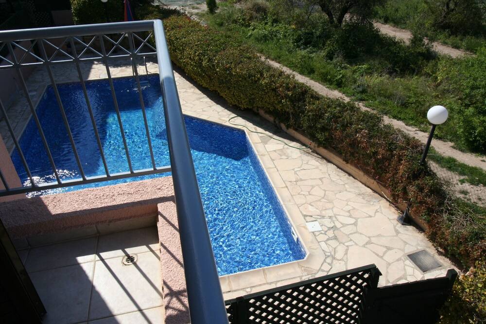 Photo of Outdoor in Peyia Town