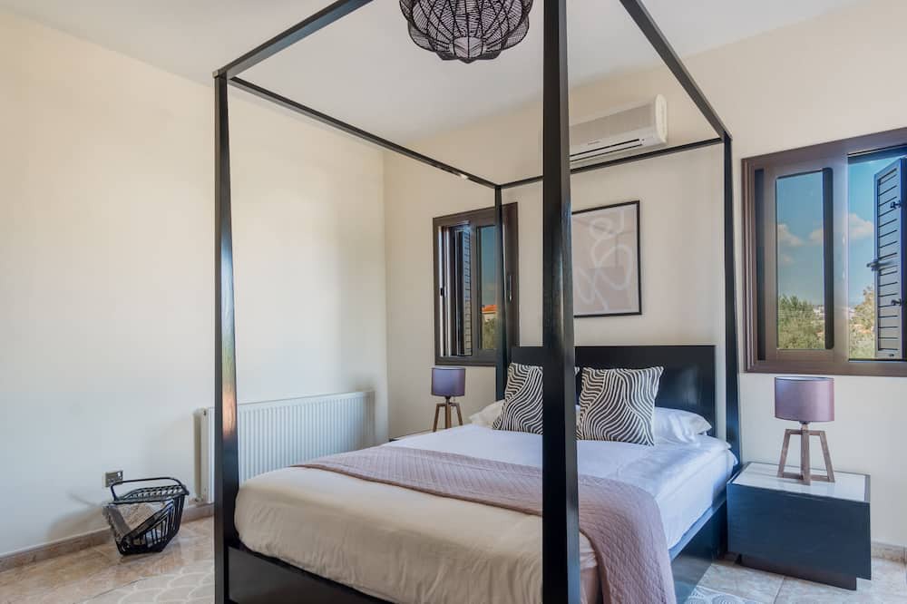 Photo of Bedroom in Ypsonas
