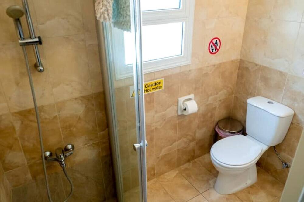 Photo of Bathroom in Strovolos