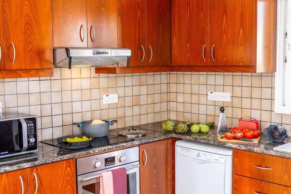 Photo of Kitchen in Latchi