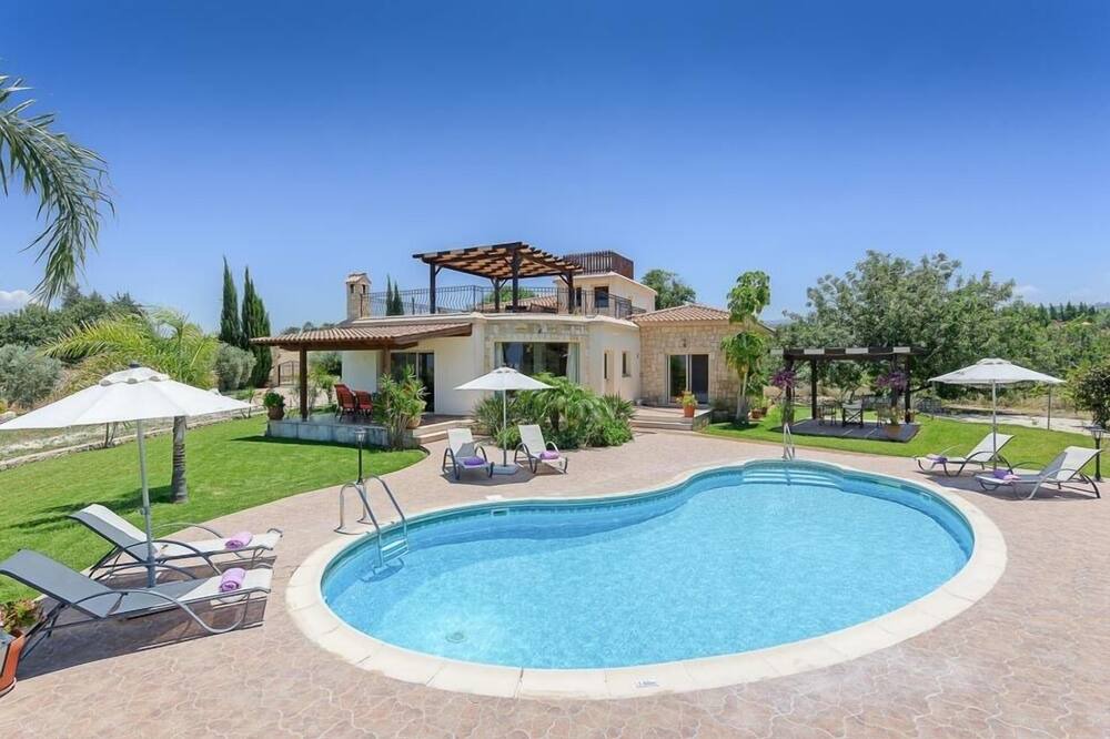 Photo of Outdoor in Latchi