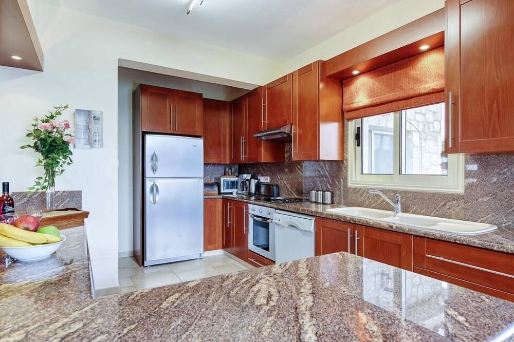 Photo of Kitchen in Latchi