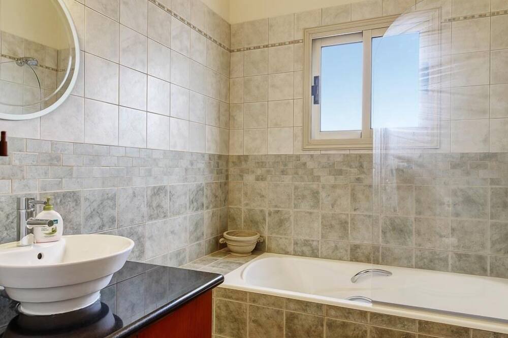 Photo of Bathroom in Latchi