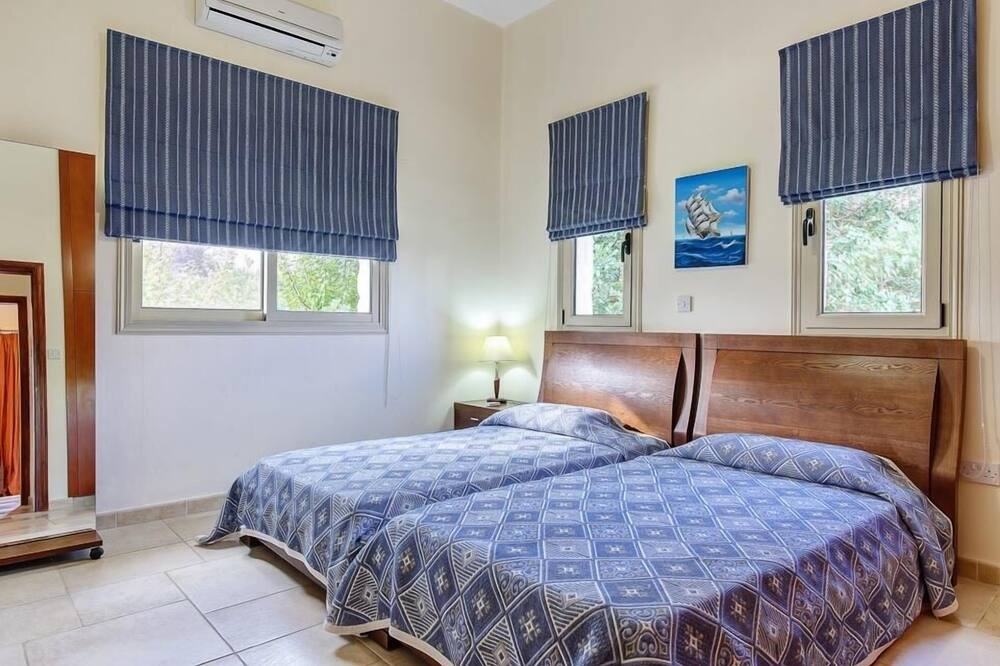 Photo of Bedroom in Latchi
