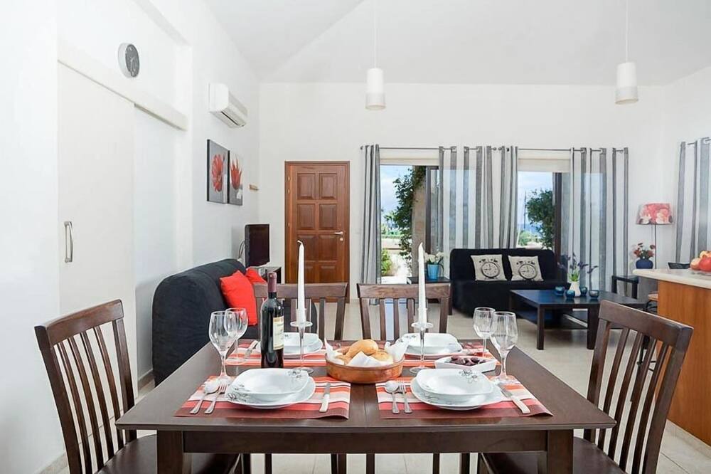 Photo of Kitchen in Latsi